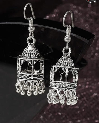 Elegant Silver Indian jhumka